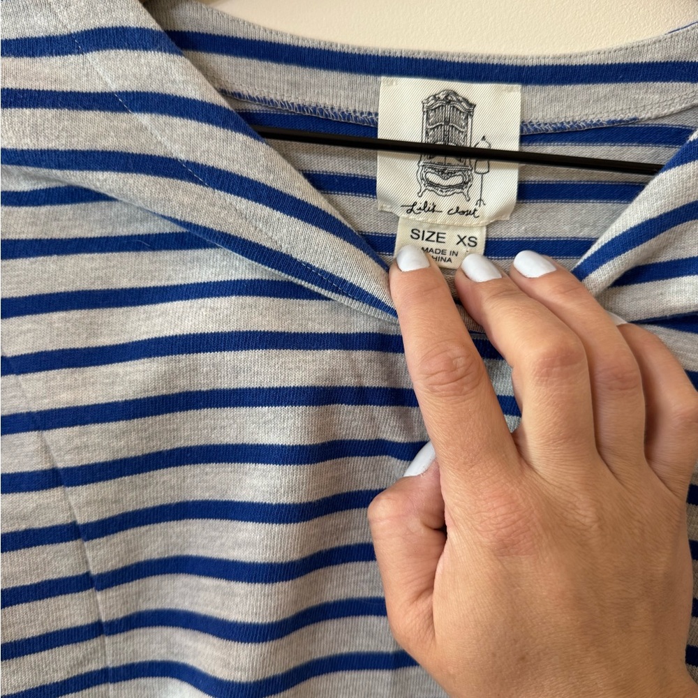Boutique Striped Blue Top - size XS - Picture 4 of 5